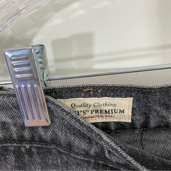 Levi’s Womens 28 Premium 501 Button Fly Denim Jean Shorts Gray Black Mesa Cabo - Picture 6 of 16